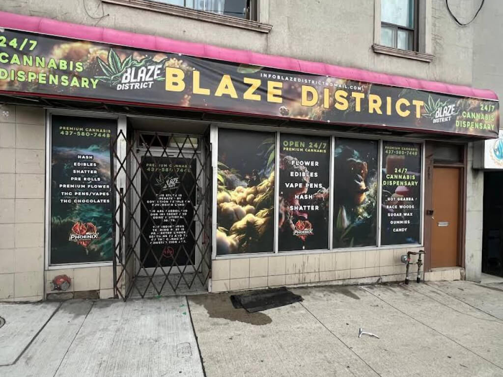 Blaze District cannabis store at 2585 Eglinton Ave W, front entrance area